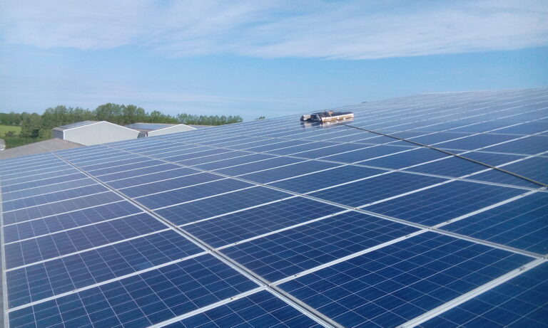 Solar Panel Cleaning | Helios OM
